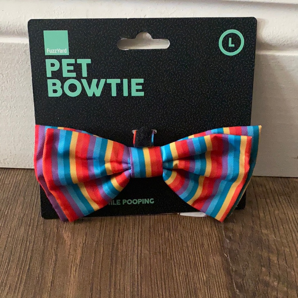 NWT FuzzYard Rainbow Bow Tie